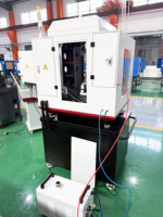 Centre d'usinage vertical CNC 5 axes SUMORE, mini-fraiseuse CNC, prix pour usage éducatif