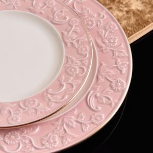 Ensemble de plats à salade en porcelaine écologique bleu et rose à motif de papillon européen pour un usage domestique, des plats pour les fêtes/événements - Product Image 5