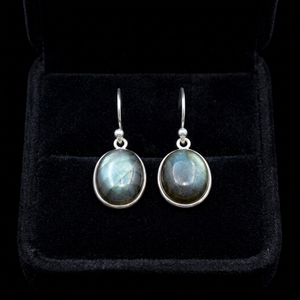 Boucles d'oreilles en labradorite naturelle, argent sterling 925, faites à la main, pierres précieuses en forme de goutte, boucles d'oreilles pendantes de luxe, bijoux pour femmes à porter tous les jours - Product Image 1
