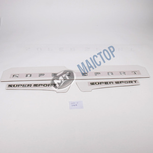 Maictop accesorios de coche ABS Auto puerta lateral trasera maletero carta etiquetas adhesivas para LX <span class=keywords><strong>570</strong></span> LX570 <span class=keywords><strong>2018</strong></span> etiqueta insignia logo Set - Product Image 2