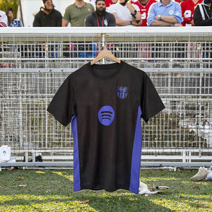 25-26 قميص تدريب أسود من قميص برشلونة التعاوني رقم 10 مروحة لاعب يامال تصميم مخصص نموذج أعلى - Product Image 6