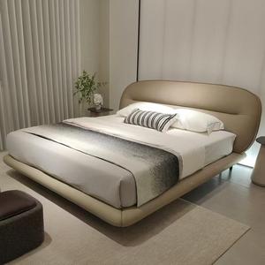 Modern Light Luxury Leather <b>Headboard</b> <b>Bed</b> Luxury Bedroom Sets Furniture Master Bedroom Latest Luxury <b>king</b> <b>Size</b> <b>Bed</b> Frame - Product Image 2