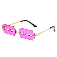 Européen et Américain nouveau personnalité creuse lame lunettes de soleil net célébrité podiums drôle lunettes de soleil tendance lentille océan lunettes