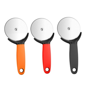 Cuchillo para Pizza de Acero Inoxidable al por Mayor, Cortador de Pizza Afilado para Cocina, Rueda Cortadora de Pizza para el Hogar y Restaurantes - Product Image 1