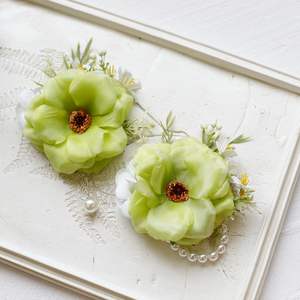 Venta al por mayor nupcial novio boda fiesta de graduación evento flor artificial serie verde broche hombro flor muñeca ramillete de flores - Product Image 5