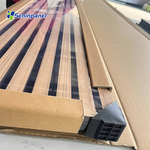 Pannello Acustico Seninpanel di Lusso Moderno in Melamina con Doghe in Legno e Feltro Nero PET per Pareti Acustiche di Hotel - Product Image 1