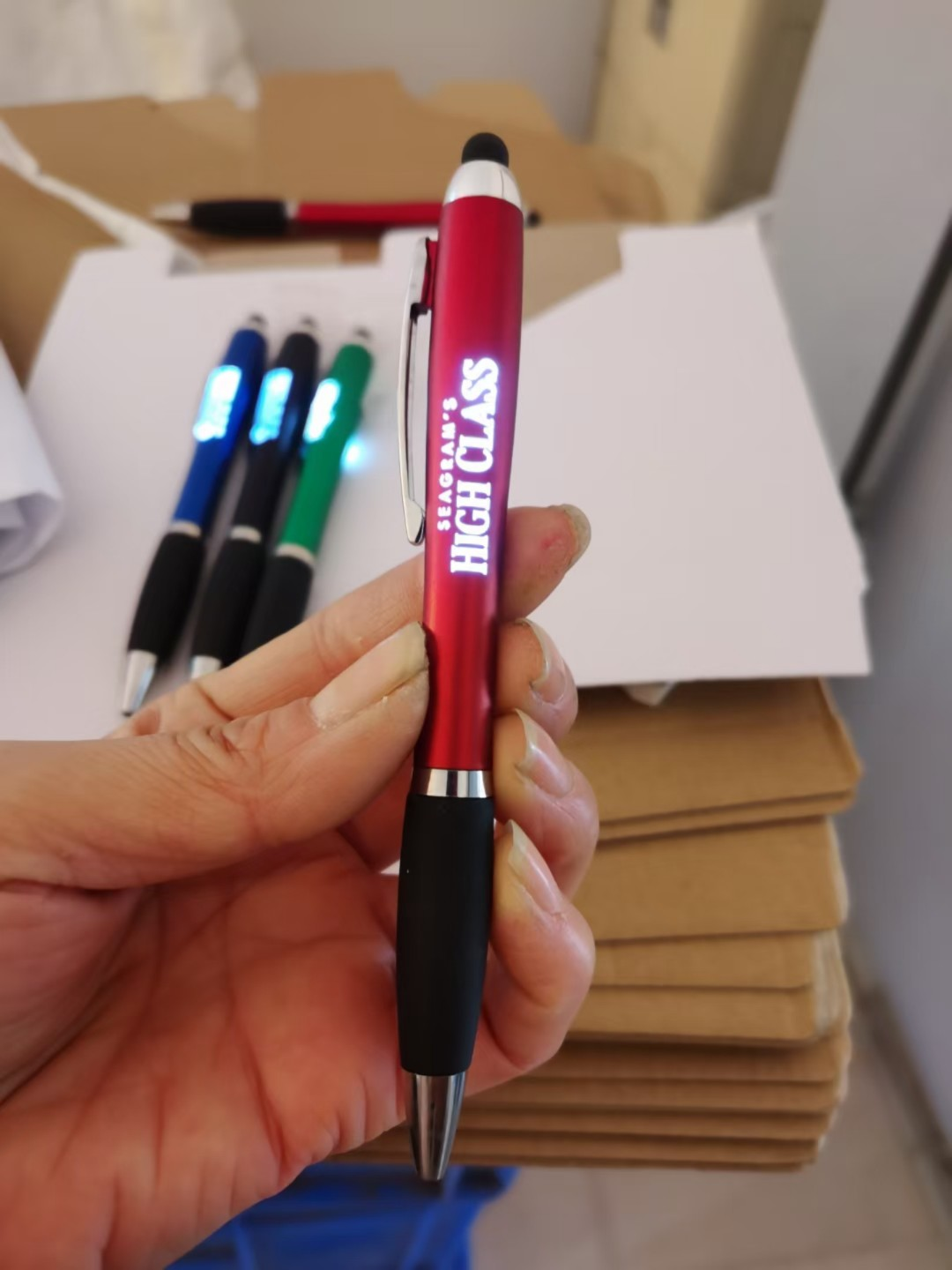 New Design LOGO Luminous Light Pen Customized Promotional Gift