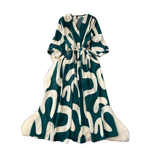 Jupe longue trapèze rétro <span class=keywords><strong>vintage</strong></span> pour femme, style élégant et <span class=keywords><strong>mature</strong></span>, col en V, manches trois-quarts, taille XL, imprimée, taille française - Product Image 4