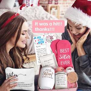 Ideas de Set de Regalo de Cumpleaños para Hermanas y Amigas con Vela Aromática, Plato para Joyas, Bolsa de Maquillaje, Canasta de Regalo de Navidad Única para Hermanas - Product Image 2