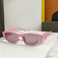 Lunettes de soleil unisexes à monture intégrale, verres carrés dégradés, protection UV400, légères et transparentes, pour l'extérieur et la plage