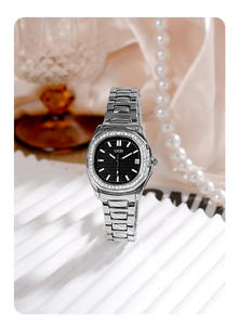 Factory Wholesale Custom High Quality Sparkling Moissanite Bezel Quartz 5A Design Custom Logo Waterproof <b>Watches</b> - Product Image 5