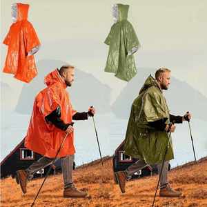 Poncho de camping et de randonnée résistant aux intempéries, imperméable et coupe-vent, réutilisable, d'urgence pour la survie, imperméable en emballage sac. - Product Image 1