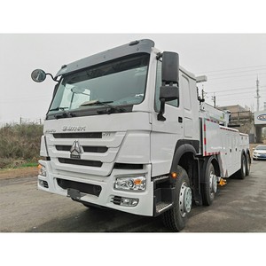 Grúa de Remolque Pesada HOWO de 50 Toneladas, Camión de Remolque 8x4 con Grúa Giratoria, en Venta - Product Image 6