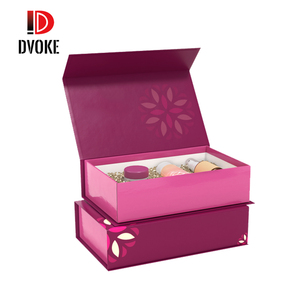 Boîte cadeau de luxe personnalisée pour accessoires de cheveux, bandeaux et chouchous - Product Image 4