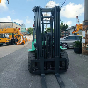 Chariot élévateur à fourche d'occasion de haute qualité, moteur diesel MITSUBISHI FD30 FD50 FD70 S4S S6S, 5 tonnes, pour la vente au détail à Shanghai - Product Image 1