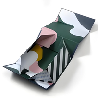 Boîte cadeau magnétique pliable de luxe personnalisée, boîte en carton rigide pliable avec aimant, emballage pour vêtements et chaussures