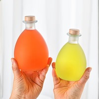 Bouteilles en verre en forme de goutte d'eau givrée Berlin Packaging pour diffuseur de roseaux, café, thé, jus, vin, capacité 100 ml 250 ml, bouchon en liège