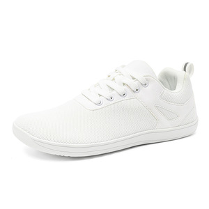 Zapatos casuales de malla transpirable gris claro, zapatos suaves para caminar, zapatillas deportivas diarias, planas, delgadas y flexibles para caminar por la ciudad - Product Image 2