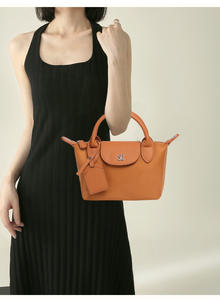 Français Mini Nylon <span class=keywords><strong>Sac</strong></span> À Main Femmes À La Mode Simple Nouveau Boulette <span class=keywords><strong>Sac</strong></span> Polyvalent Léger Polyester Étanche <span class=keywords><strong>Sac</strong></span> À Bandoulière - Product Image 2