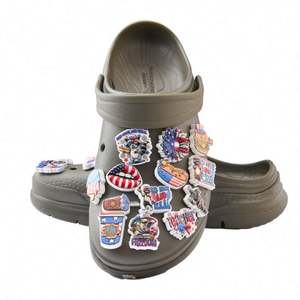 Gran oferta de regalos, abalorios para zapatos baratos, diseño 2025, banderas del Día de la <span class=keywords><strong>victoria</strong></span> americana para niños, abalorios de zuecos de zapatos de goma suave de Pvc, estampado UV - Product Image 5