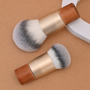 Brocha <span class=keywords><strong>de</strong></span> <span class=keywords><strong>Maquillaje</strong></span> Profesional para Polvos Sueltos, <span class=keywords><strong>de</strong></span> Madera, con Pelo Sintético Suave, para Iluminador, Accesorios <span class=keywords><strong>de</strong></span> Belleza <span class=keywords><strong>de</strong></span> Marca Privada - Product Image 1
