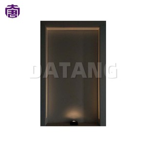 Lumière LED moderne pour rebord de fenêtre extérieur, idéale pour les complexes commerciaux, les balcons et l'éclairage paysager – En vente - Product Image 4