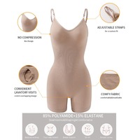 Corset à bretelles de grande taille Serrer l'abdomen soulever les hanches et la taille Pantalon plat shapewear pour femmes