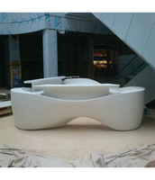 Découvrez des recettes idées maison style inspiration STARONS surface solide bureau de réception design moderne