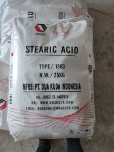 Asam <span class=keywords><strong>Stearic</strong></span> 1842/1841/1840/1838/1820/1810/99% plastik KEMURNIAN/karet agen tambahan tiga kali Tekan - Product Image 2