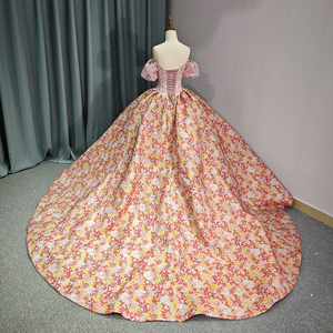 Vestidos de Debutante Modernos con Cola de Capilla, Talla Grande, con Encaje, Lentejuelas y Cuentas para Chicas, Modelo 6736 - Product Image 4