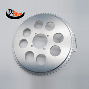 Piñón de cadena de motocicleta y bicicleta eléctrica OEM, piezas de aluminio mecanizadas CNC con construcción de acero - Product Image 2