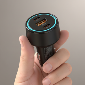 Chargeur de voiture STW Metal 3 ports 2USB-C 1USB-A, chargeur rapide, adaptateur voiture, charge rapide type-C, charge rapide PD - Product Image 1