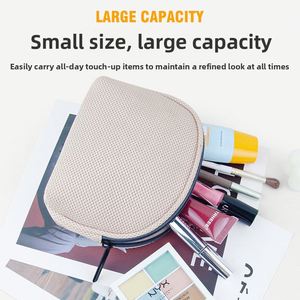Bolsa de Maquillaje/Monedero/Bolsa de Viaje Unisex con Cierre, Diseño de Caramelos, Gran Capacidad, de Cuero, con Logotipo Personalizable - Product Image 2