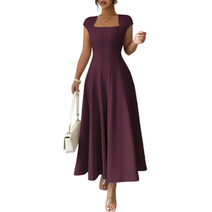 Robe longue élégante vintage pour femme, col carré, taille haute, manches courtes, couture verticale, coupe trapèze évasée, couleur prune - Product Image 1