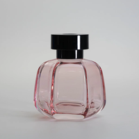 Bouteille diffuseur de parfum en verre carrée de luxe vide de 120 ml personnalisée en gros avec bouchon et bâtonnets pour huiles essentielles et parfums