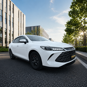 BYD Seal 05 <span class=keywords><strong>DM</strong></span>-i 2025 1.5L CVT Smart Drive 55KM Luxury PHEV Berlina Usata a Basso Chilometraggio per Esportazione - Product Image 5