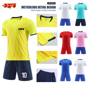 เสื้อฟุตบอลย้อนยุค คุณภาพ<span class=keywords><strong>ไทย</strong></span>แท้ โพลีเอสเตอร์ ชุดฟุตบอลขายส่ง แขนสั้น ระบายอากาศ แห้งเร็ว พิมพ์ลายแบบซับลิเมชั่น - Product Image 1