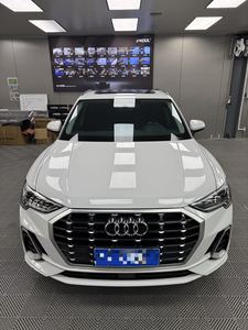 Audi Q3 35 TFSI 1.4T Usado, SUV Compacto Fashion Dynamic, Entrada sin Llave, Control Remoto por Aplicación, Control <span class=keywords><strong>de</strong></span> Crucero, Espejos con Calefacción, Volante a la Izquierda, Listo para Enviar - Product Image 3