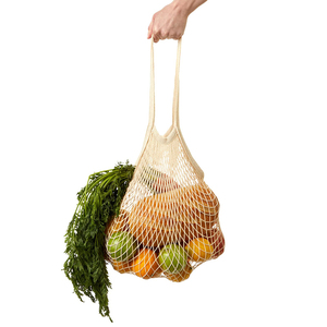 حقيبة كروشيه شبكية محمولة ملونة مخصصة قابلة لإعادة الاستخدام حقيبة حمل من القطن كيس إنتاج شبكي للخضروات والفواكه - Product Image 4