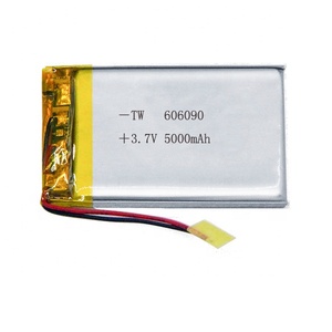 מפעל מחיר מותאם אישית 3.7v 5000mah 606090 ליתיום פולימר סוללה 5Ah 3.7V Lipo סוללה עבור כוח בנק