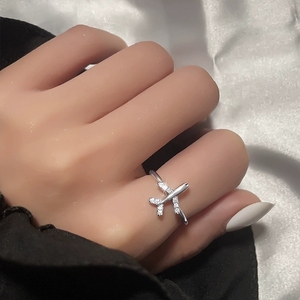 LT-1002 925 argent Sterling papier avion Index bague à la mode Version coréenne Zircon bague pour les femmes pour cadeau - Product Image 1