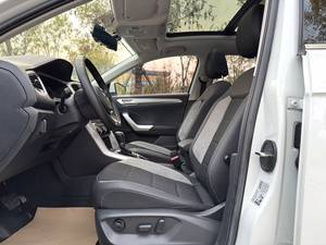 Alemania: Diversión y <span class=keywords><strong>Precio</strong></span> Inteligente: <span class=keywords><strong>T</strong></span>-<span class=keywords><strong>Roc</strong></span> 1.4T Elite <span class=keywords><strong>2021</strong></span>, Un Solo Dueño, Bajo Costo, Lleno de Características Actualizadas para la Vida Urbana - Product Image 5