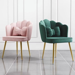 เก้าอี้แต่งหน้าปรับระดับความสูงได้ รุ่น Formwell สำหรับห้องนั่งเล่น ห้องรับประทานอาหาร ขาโลหะ หุ้มกำมะหยี่ รูปทรงเปลือกหอย เหมาะสำหรับห้องนอน - Product Image 5