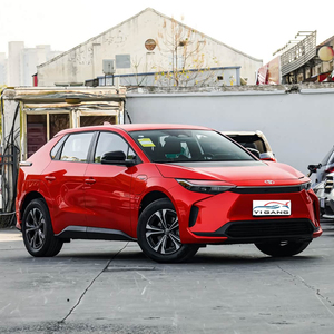 TOYOTA BZ4X SUV Eléctrico de Lujo, Vehículo Eléctrico de Alto Rendimiento, 4x4, Autonomía de 560 km, SUV Mediano Totalmente Eléctrico - Product Image 3