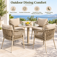 Ensemble de salle à manger moderne en acier pour l'extérieur avec mobilier de patio tressé à la main, 1 table, 4 fauteuils et coussins moelleux pour jardin/terrasse