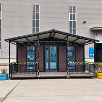 Maisonnette préfabriquée en panneaux sandwich avec porte vitrée, terrasse et véranda, maisonnette portable pour villa, hôtel, appartement, moderne et écologique