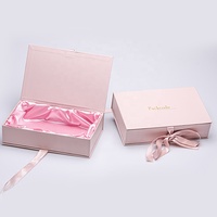 Caja de peluca personalizada de lujo moderna con embalaje de extensión de cabello de marca con logotipo con delineador de esponja laminación mate para cosméticos