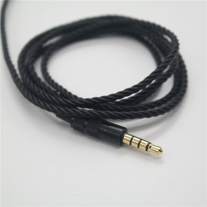 Cable de extensión de auriculares trenzado de cuatro hilos, duradero, de 3,5mm, macho a hembra, 1M, Cable de Audio trenzado negro para dispositivos digitales - Product Image 3