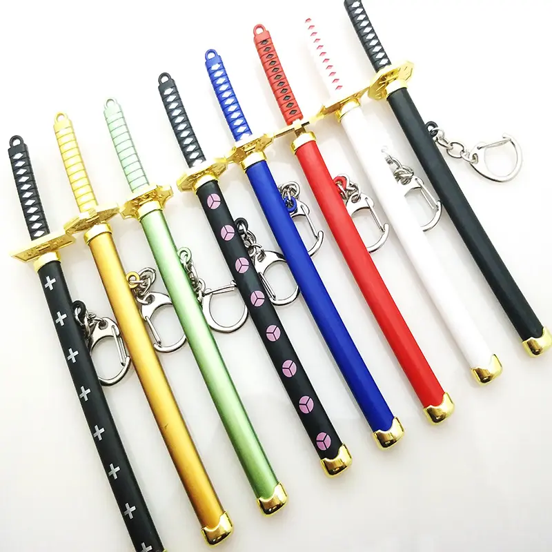 Portachiavi con spada 15cm portachiavi in metallo artigianato portachiavi con coltello samurai anime giapponese all'ingrosso