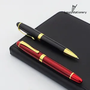 Bolígrafos de Metal rojo grueso de lujo pesado Bolígrafo de rodillo personalizado con accesorios dorados para regalos VIP